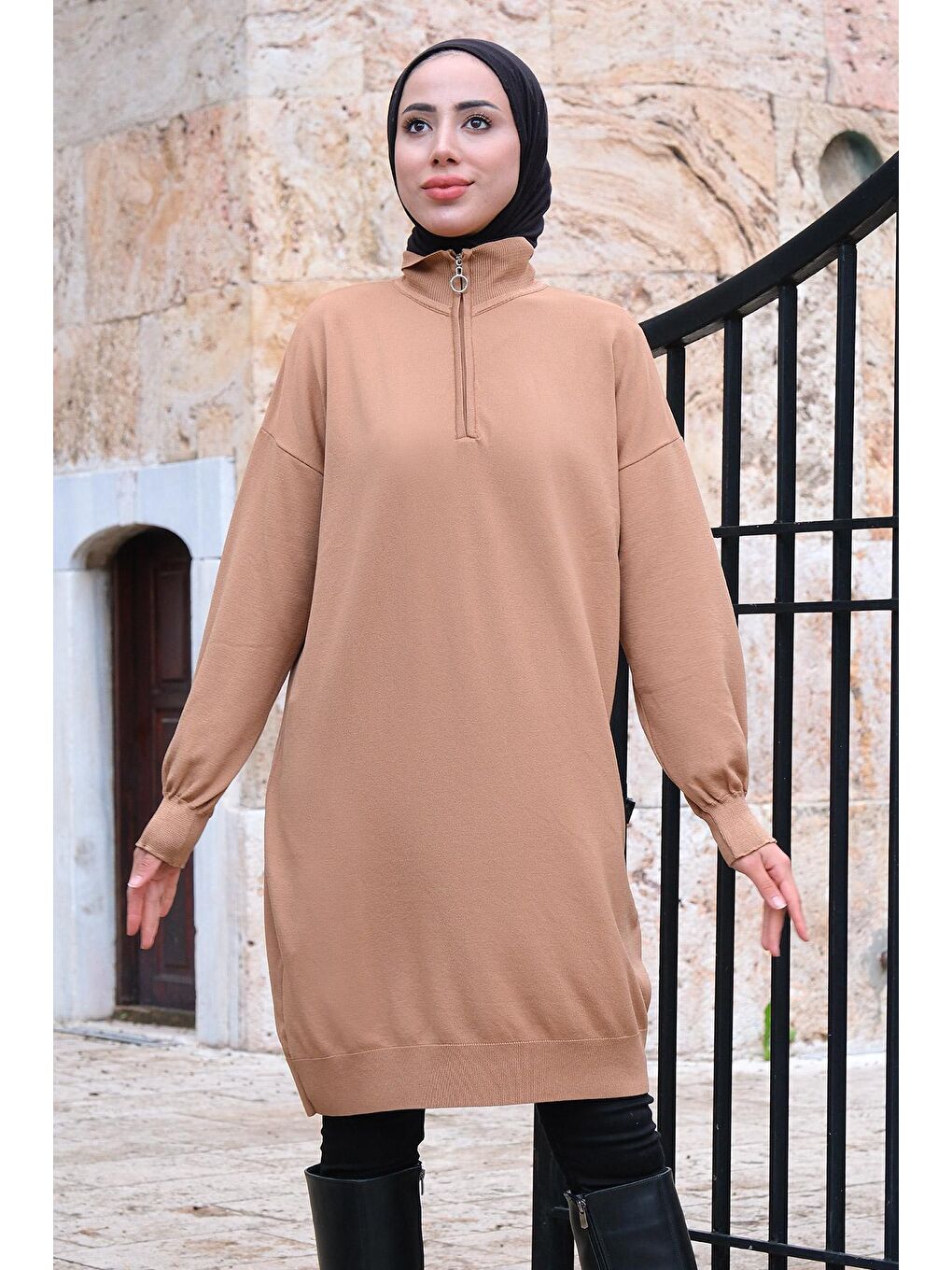 Bej Yakası Fermuarlı Triko Kazak Vizon-2