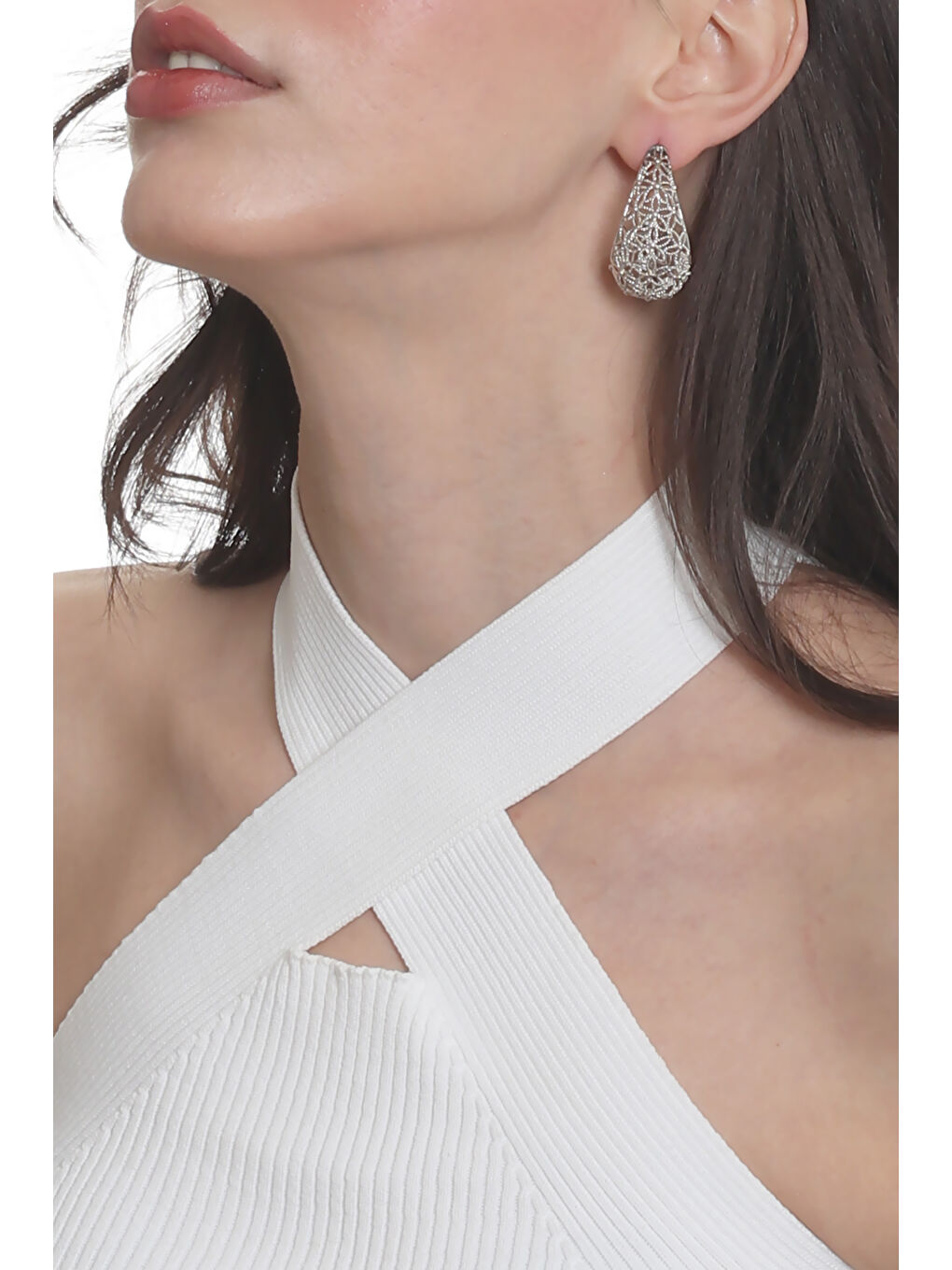 Gri Kadın Telkari Görünümlü Çiçek Motifli Çivili Model Damla Formlu Küpe-2