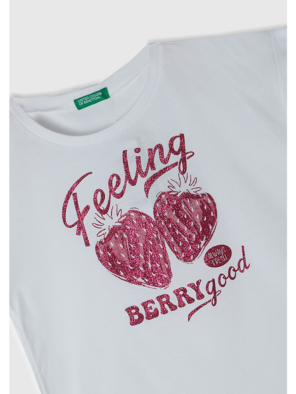 United Colors Of Benetton Beyaz Kız Çocuk Beyaz Önü Parlak Grafik Baskılı Kıvrık Kol Bisiklet Yaka T-Shirt - 1