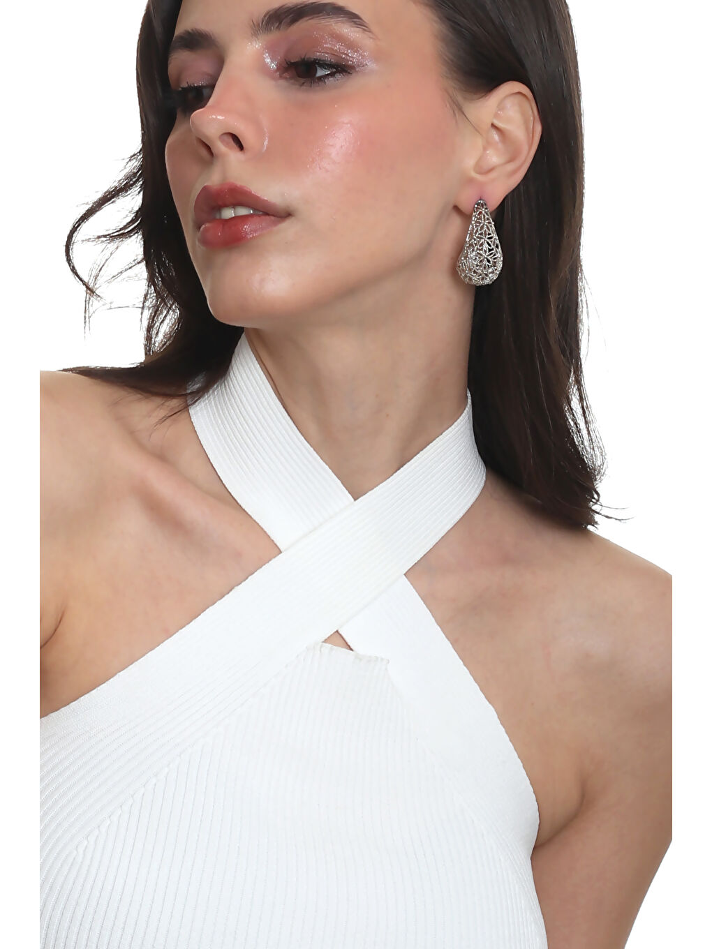 Gri Kadın Telkari Görünümlü Çiçek Motifli Çivili Model Damla Formlu Küpe-5