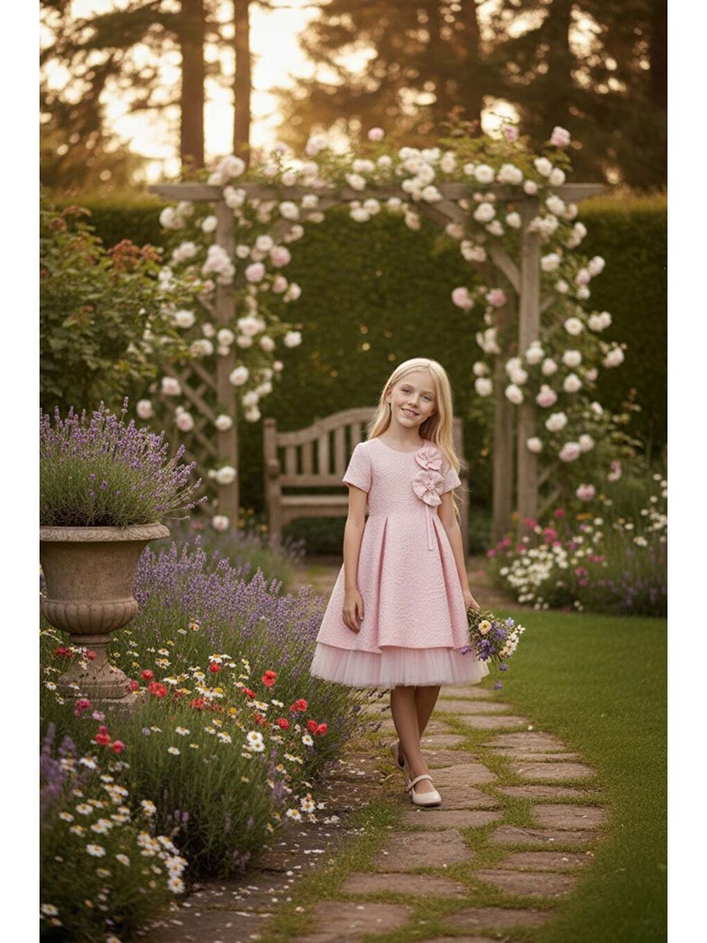 Bej Çiçek Desen Tül Detaylı Çocuk Elbise-5