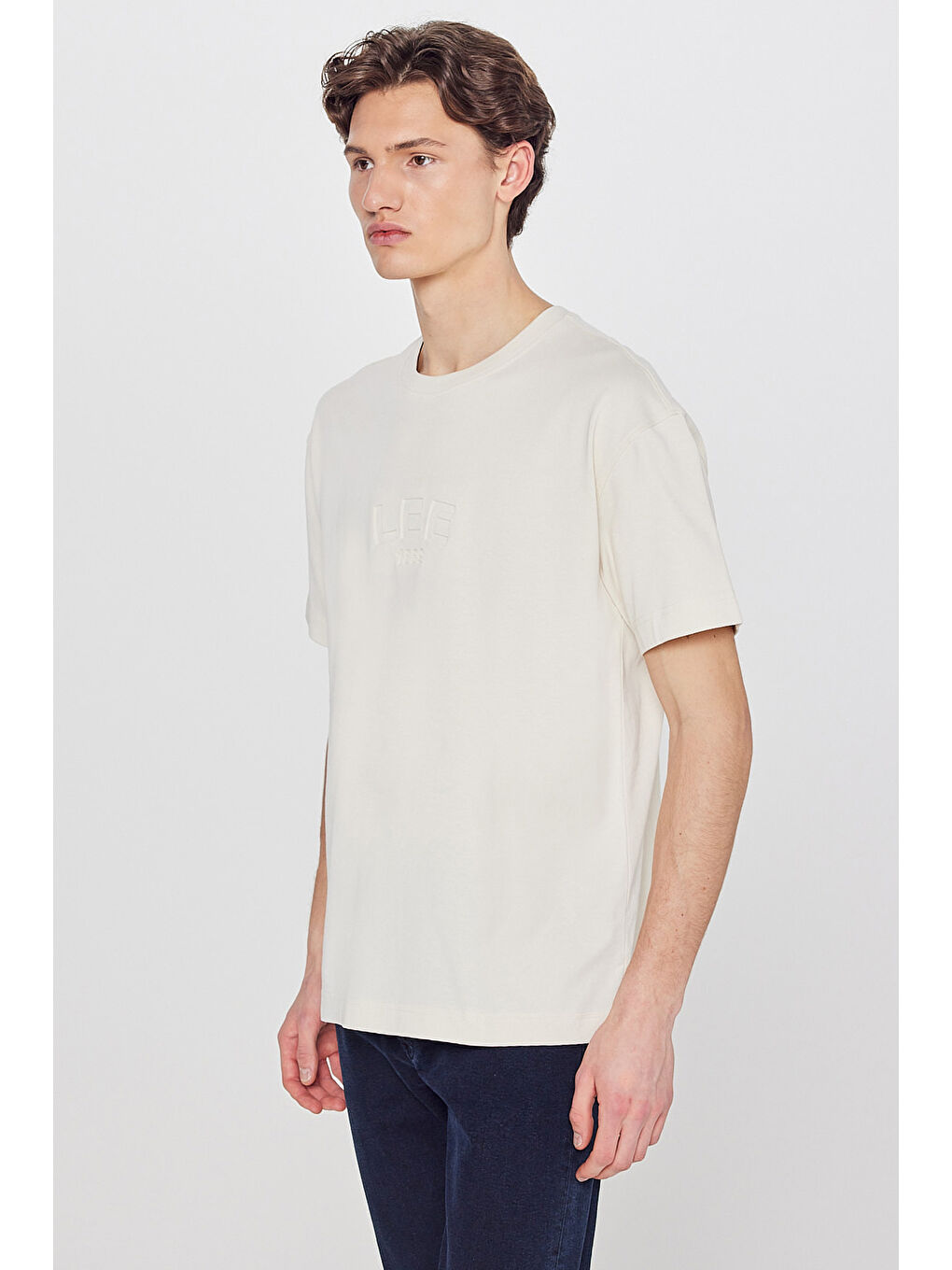 Bej %100 Pamuk Relaxed Fit Rahat Kesim Logo Detaylı Tişört-1