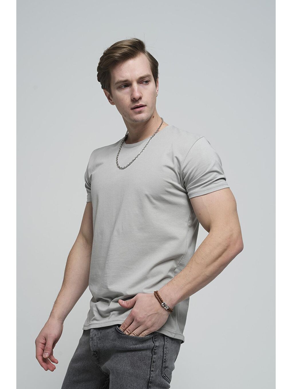 Gri Slim Fit Likralı Bisiklet Yaka Erkek Basic Tişört