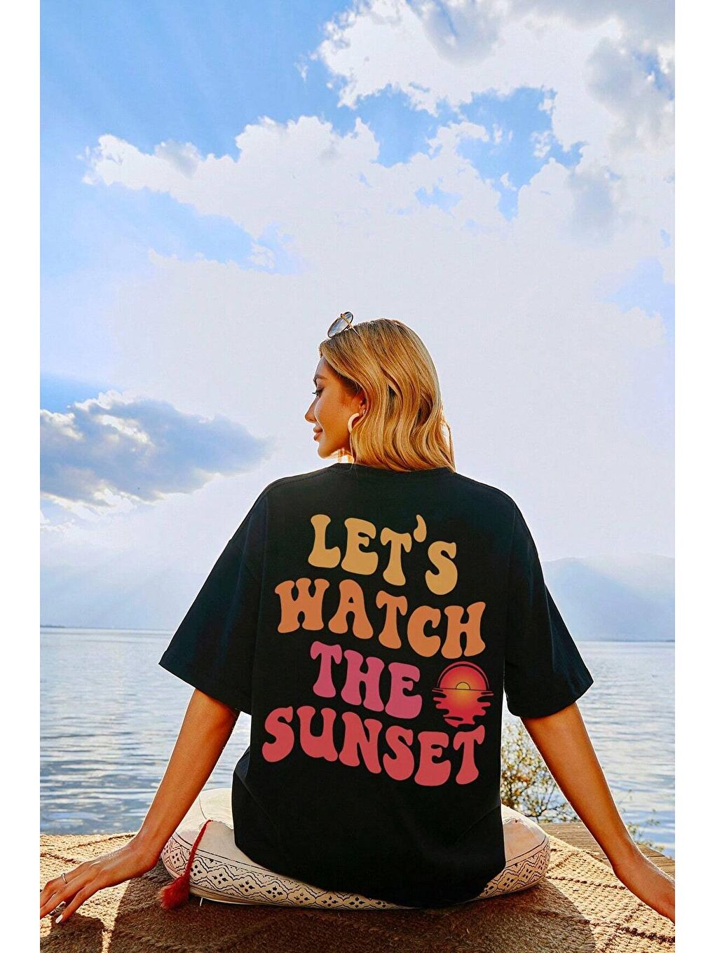 uyguntarz Siyah Unisex Lets Watch The Sunset Tasarım Tshirt