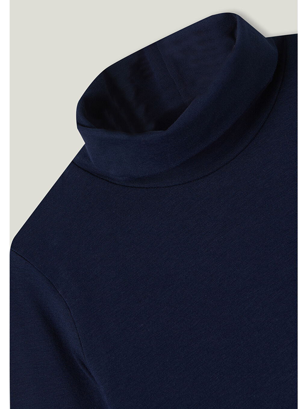 Kız Çocuk Lacivert Boğazlı Basic Tişört-1