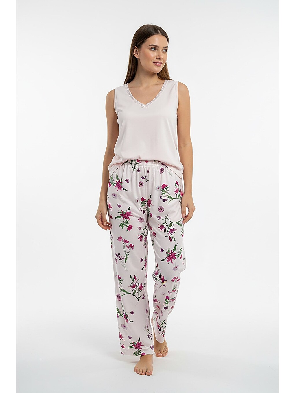 Pembe Kadın % 100 Ring Viskon V Yaka Altı Desenli Kalın Askılı Pijama Takımı | Somon 40108-4768-1