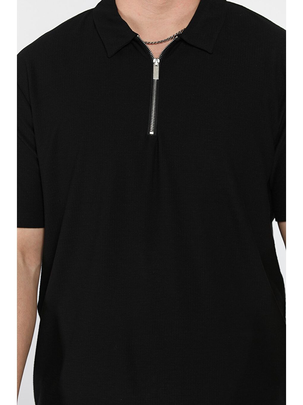 Siyah Erkek Polo Yaka Yarım Fermuarlı Tişört-3