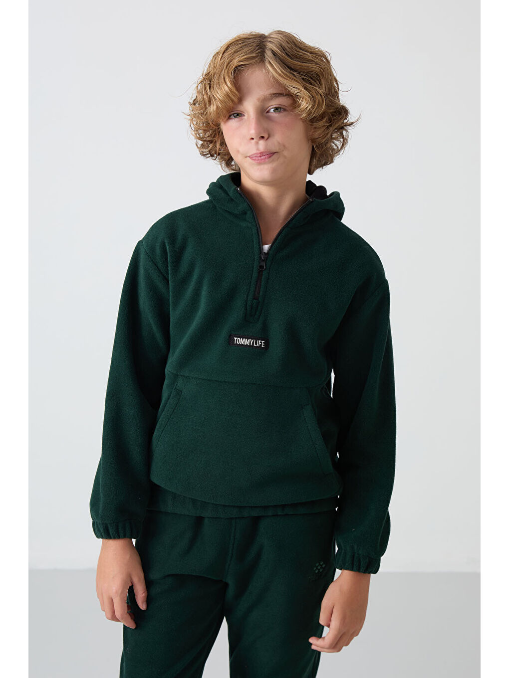 Çam Yeşil Kalın Yumuşak Dokulu Standart Fit Nakışlı Polar Erkek Çocuk Sweatshirt - 11230-7