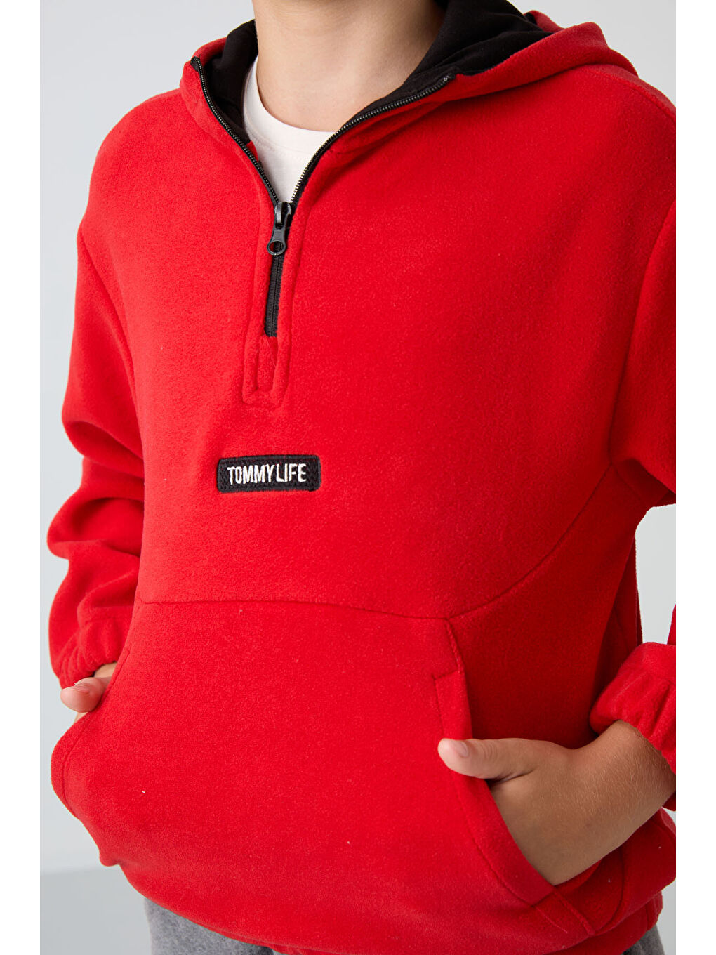 Kırmızı Kalın Yumuşak Dokulu Standart Fit Nakışlı Polar Erkek Çocuk Sweatshirt - 11230-3