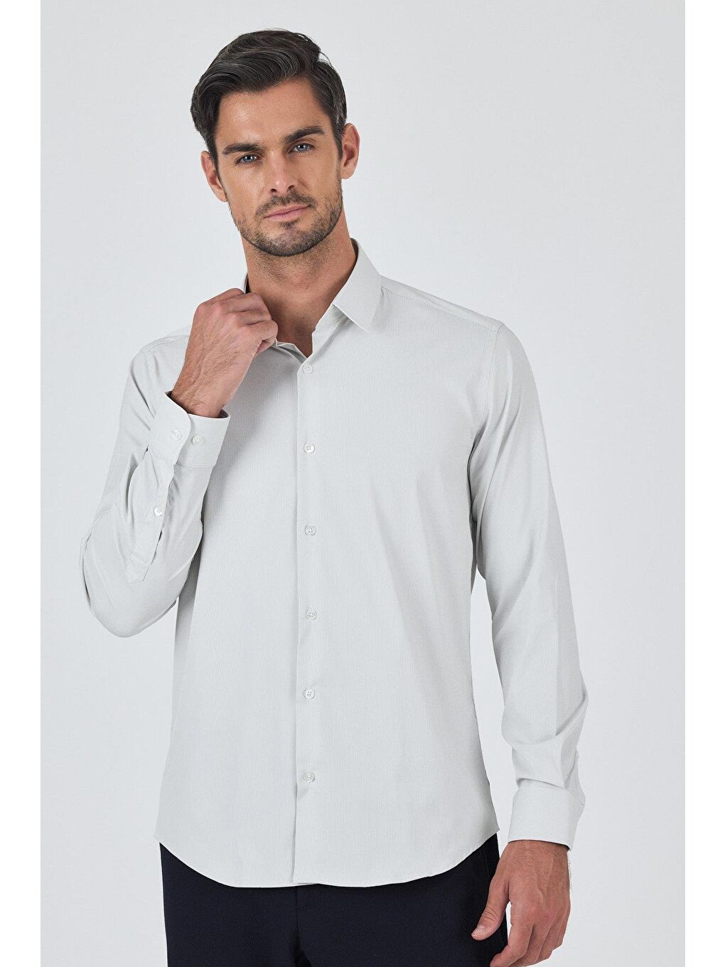 Beyaz Sert Yaka Cepsiz Gabardin Uzun Kol Slim Fit Esnek Gömlek 1004250229-2