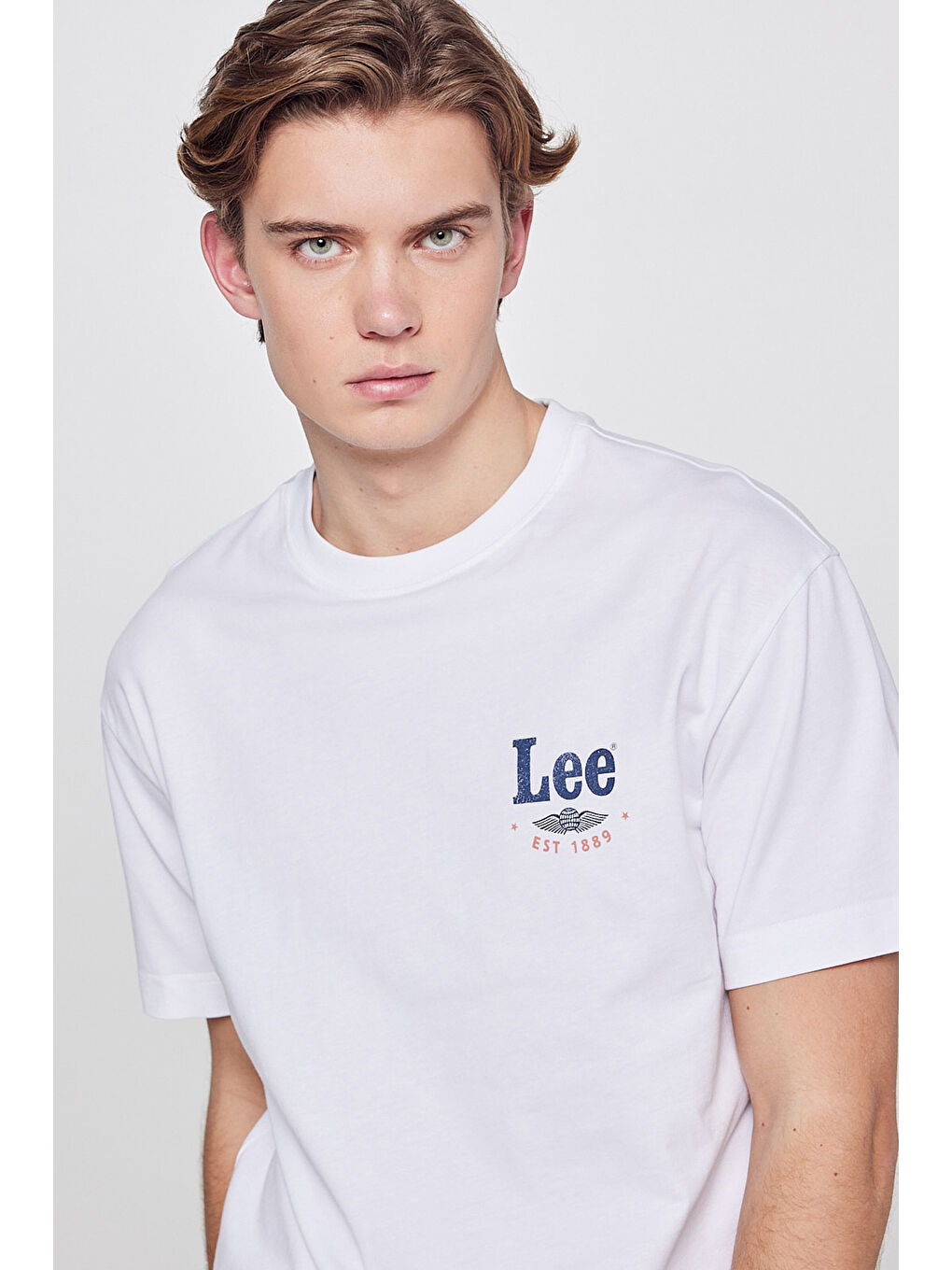 Beyaz %100 Pamuk Relaxed Fit Rahat Kesim Bisiklet Yaka Logo Detaylı Tişört-3