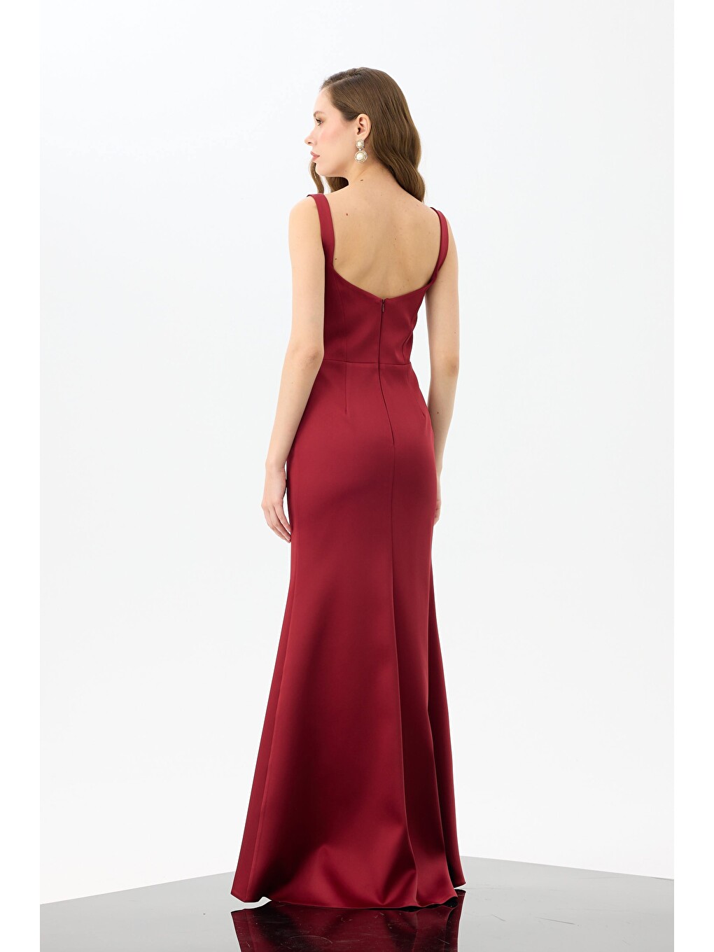 Bordo Aksesuarlı Askılı Saten Abiye Elbise-5
