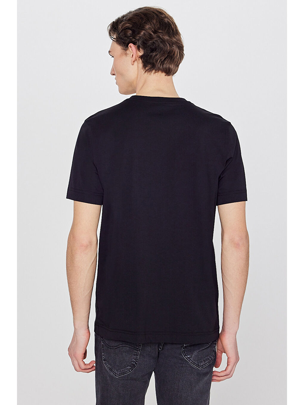 Siyah %100 Pamuk Regular Fit Normal Kesim Logo Detaylı Tişört-4