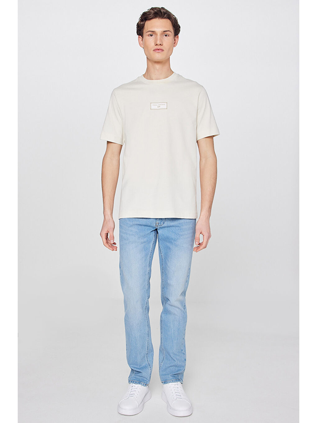 Bej %100 Pamuk Nefes Alan Kumaş Regular Fit  Logo Detaylı Tişört-2