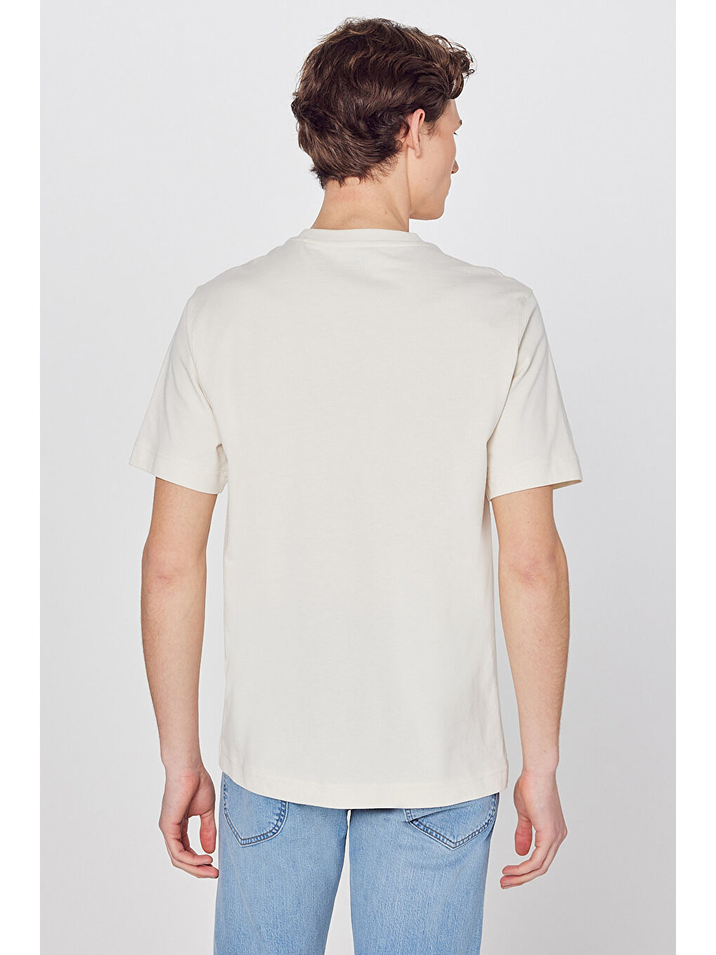 Bej %100 Pamuk Nefes Alan Kumaş Regular Fit  Logo Detaylı Tişört-4