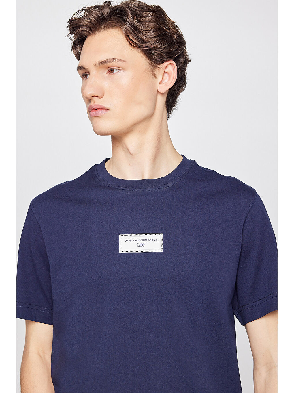 Lacivert %100 Pamuk Nefes Alan Kumaş Regular Fit Logo Detaylı Tişört-3