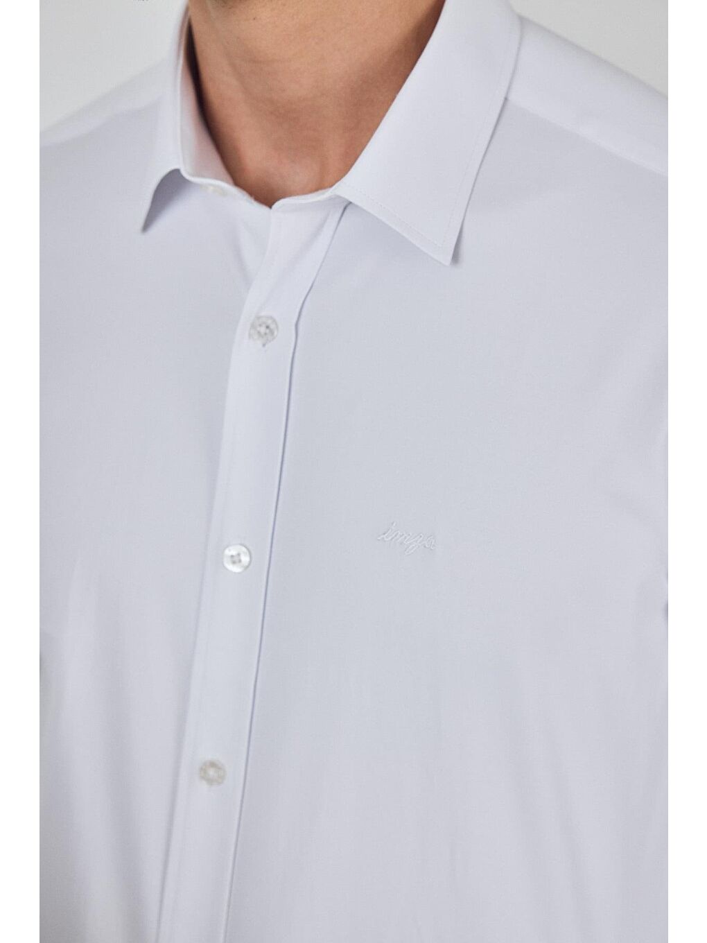 Beyaz Uzun Kol Düz Bez Ayağı Sert Yaka Cepsiz Pamuklu Classic Slim Fit Gömlek 1004250211-3