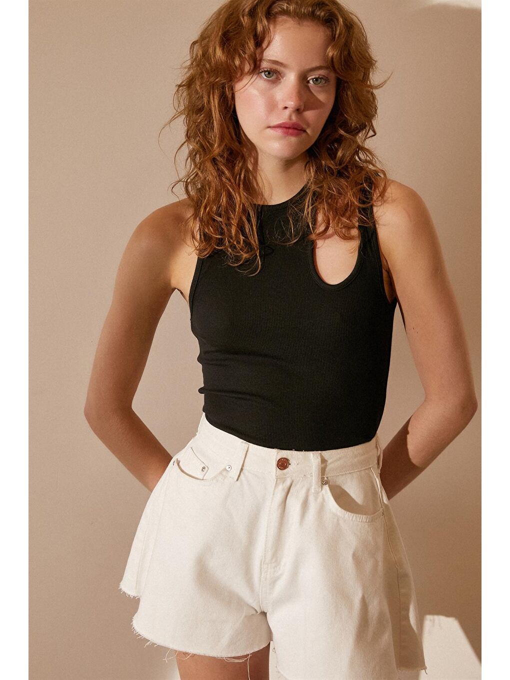 Siyah Önü Damla Detayı Atlet-2