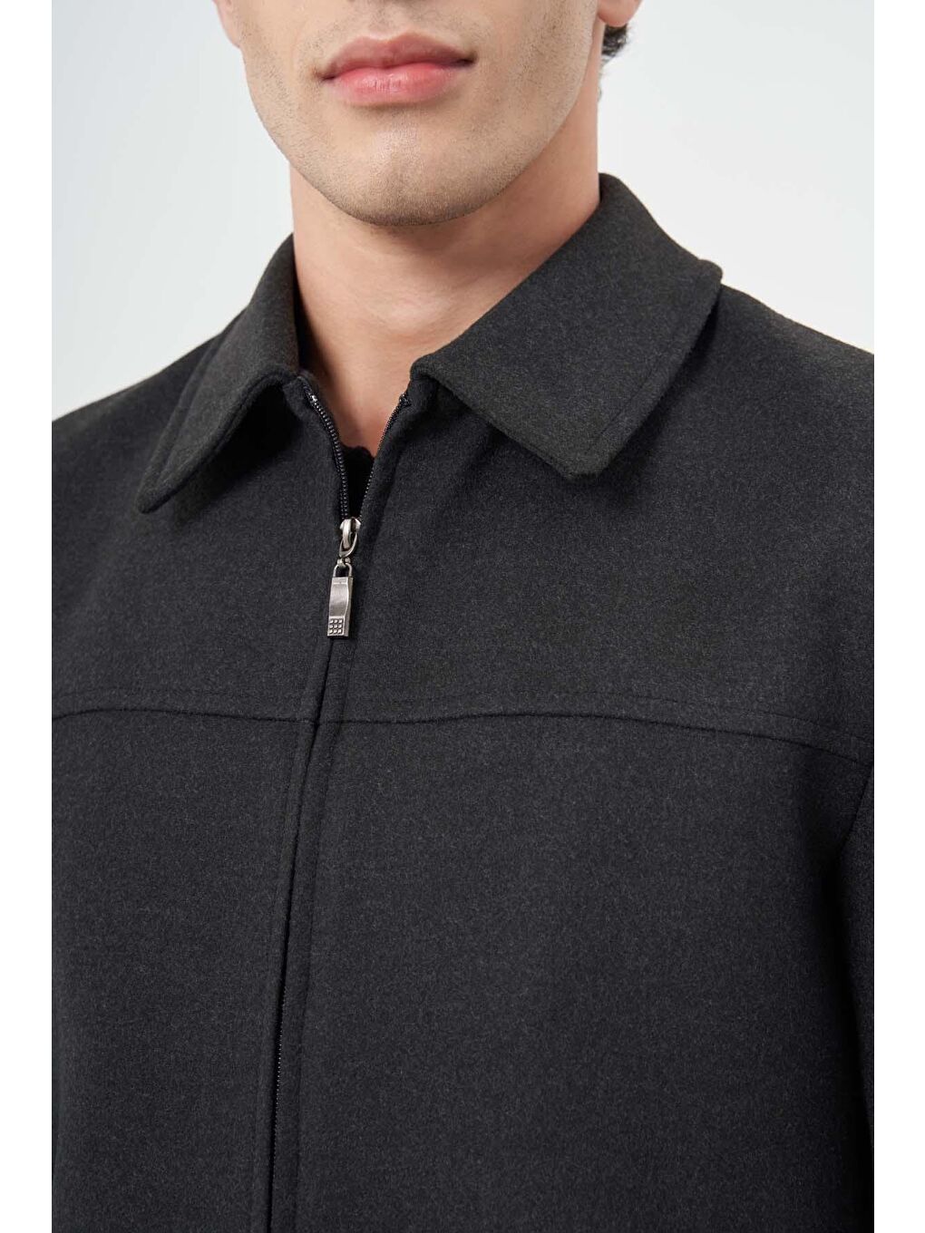 Koyu Antrasit Kaşe Bebe Yaka Düz Yırtmaçsız Tam Astar Slim Fit Classic Mont 1007245121-3