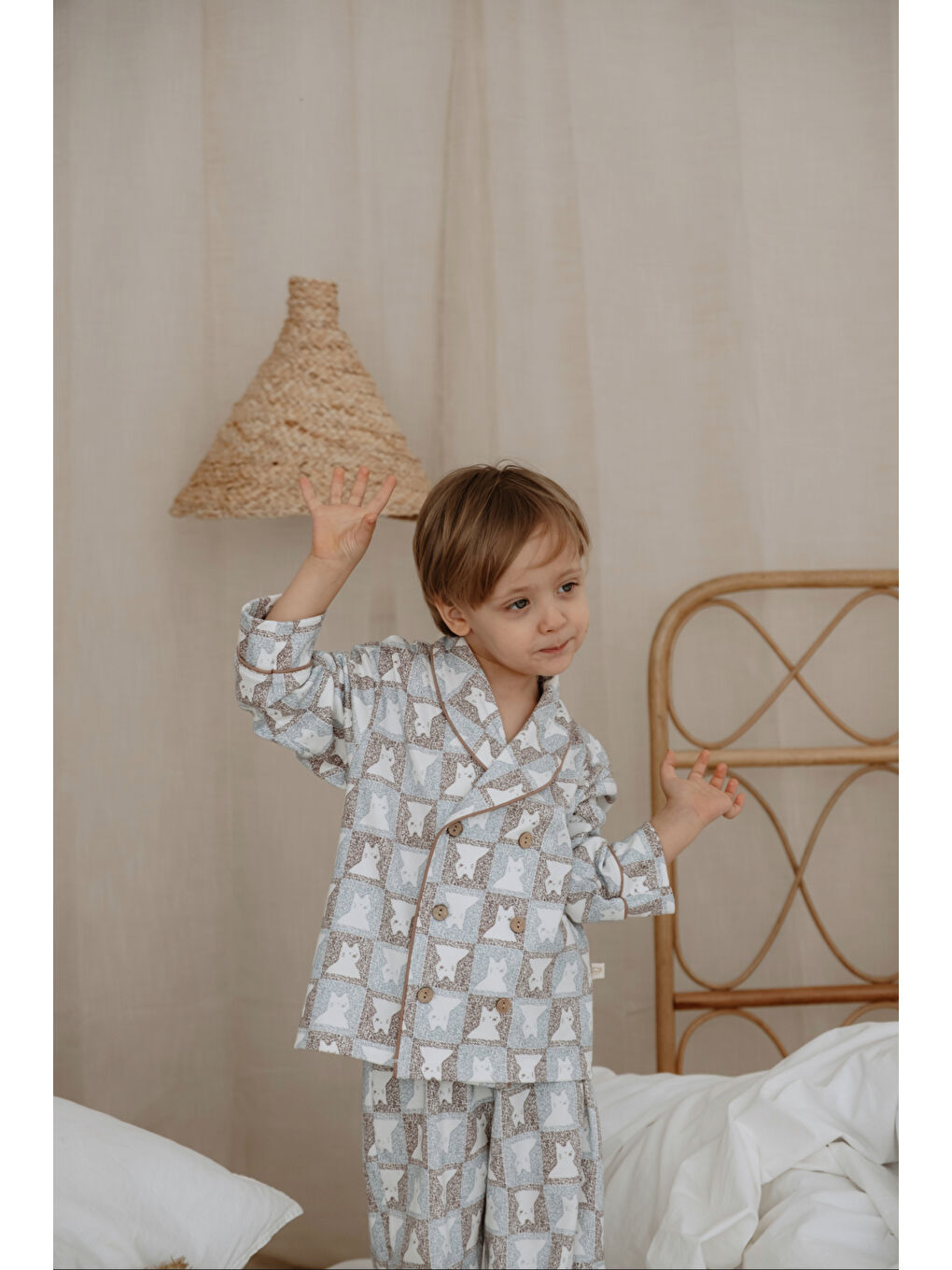 Bej Kedi Desenli Yaka Detaylı Çocuk Pijama Takımı-1