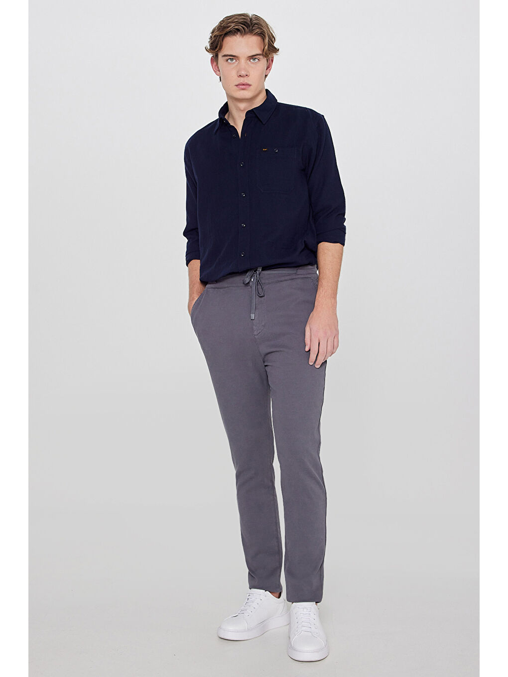 Gri Yumuşak Dokulu Regular Fit Normal Kesim Cepli Pantolon-1