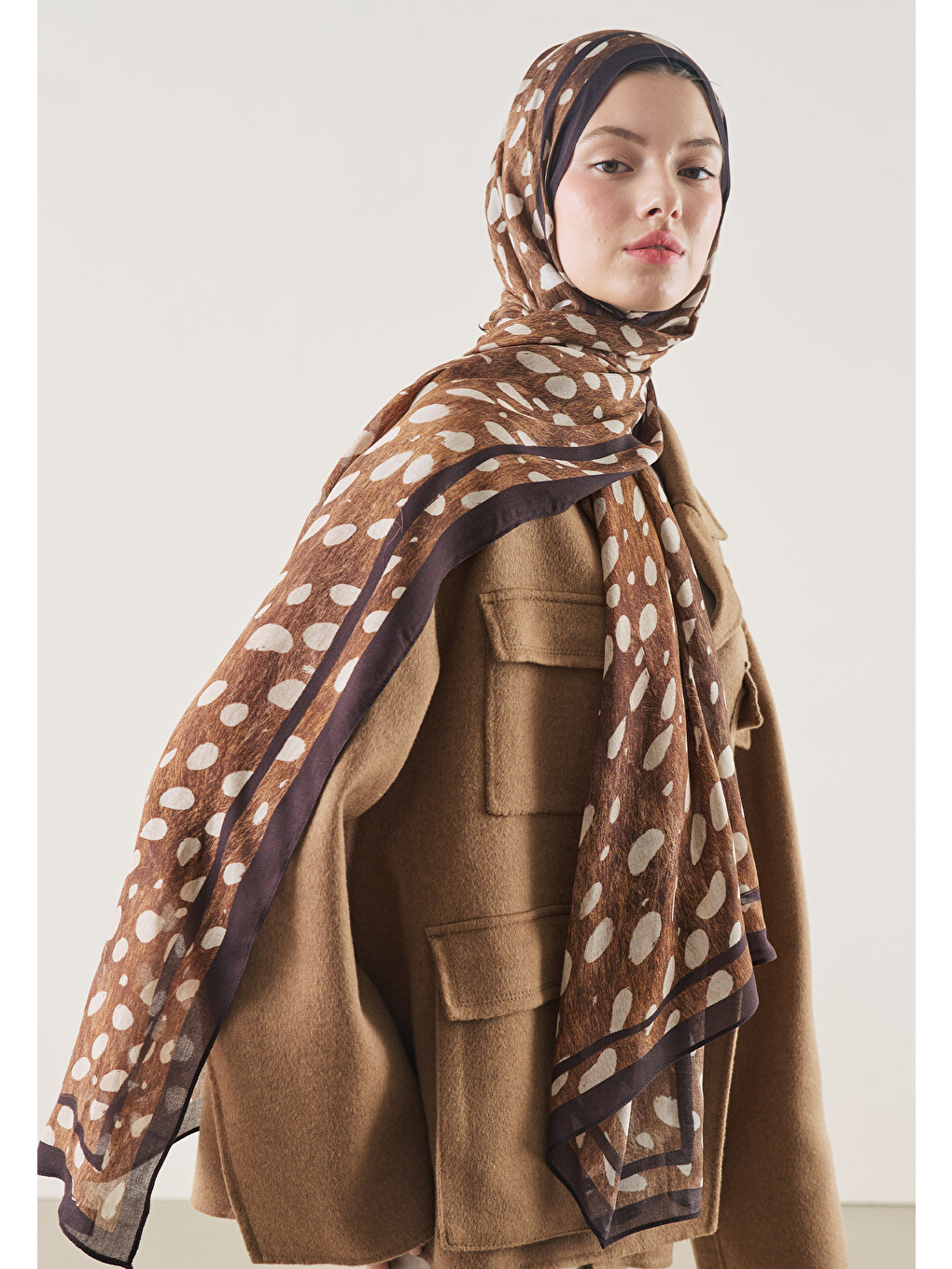 Kahverengi Wild Fawn Desen Rami Şal Kahve-2