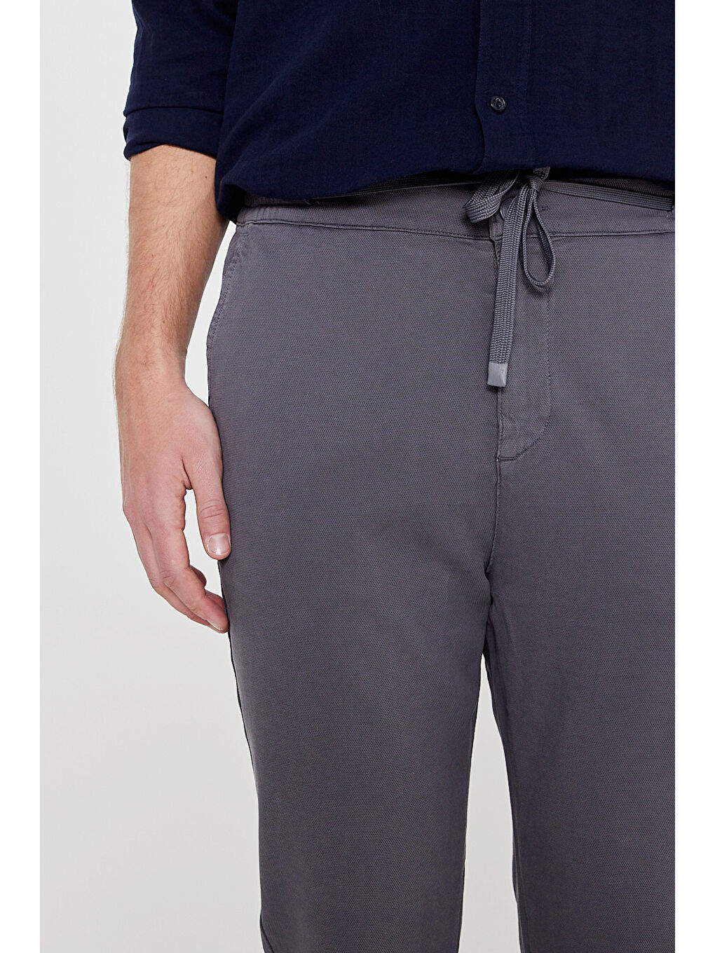 Gri Yumuşak Dokulu Regular Fit Normal Kesim Cepli Pantolon-4