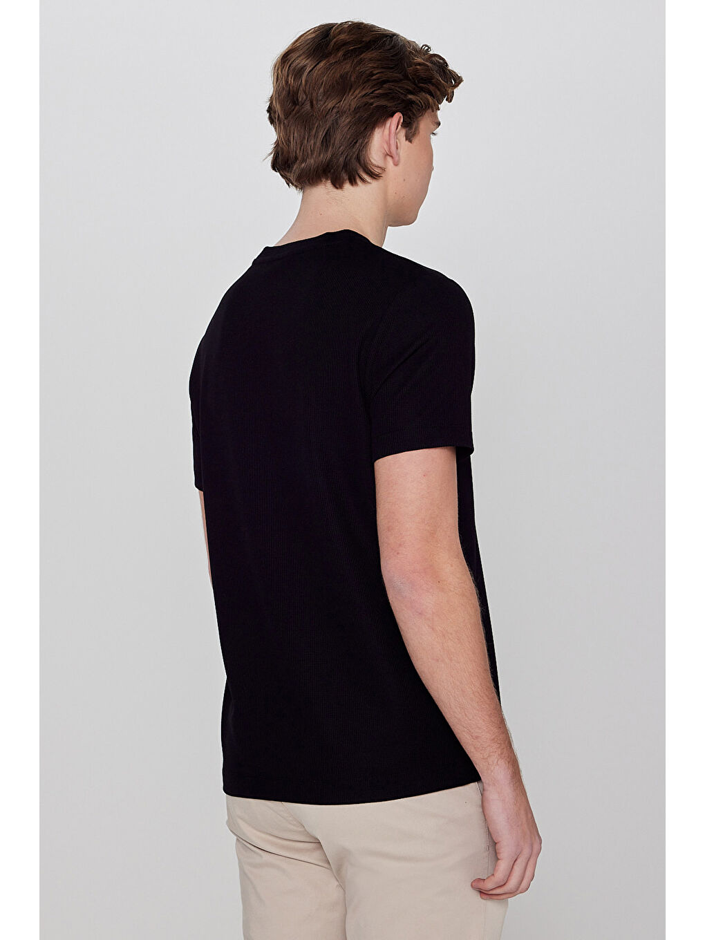 Siyah Yumuşak Dokulu Regular Fit Normal Kesim Bisiklet Yaka Basic Tişört-4