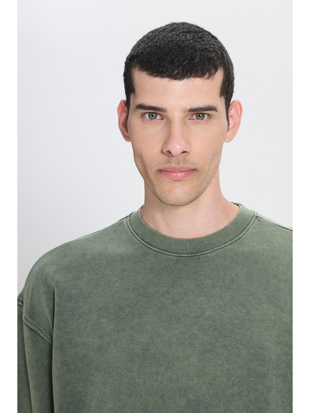 Loose Fit Rahat Kesim Bisiklet Yaka %100 Pamuk Yeşil Sweatshirt-1