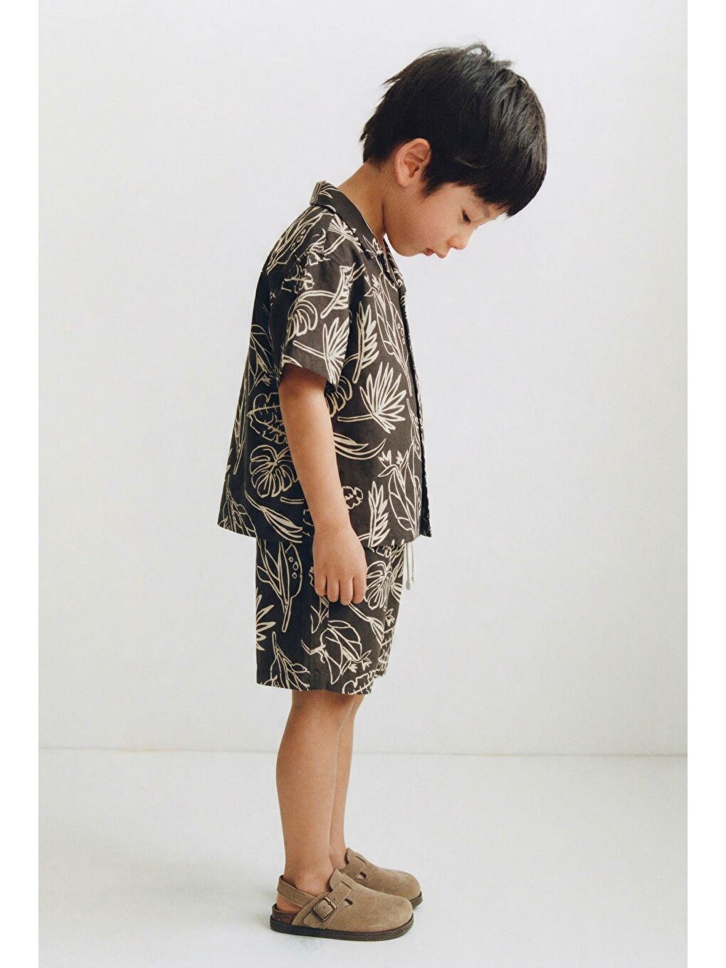 Karışık Erkek Çocuk Pamuklu Siyah Tropikal Desenli Gömlek Ve Şort Takım-1