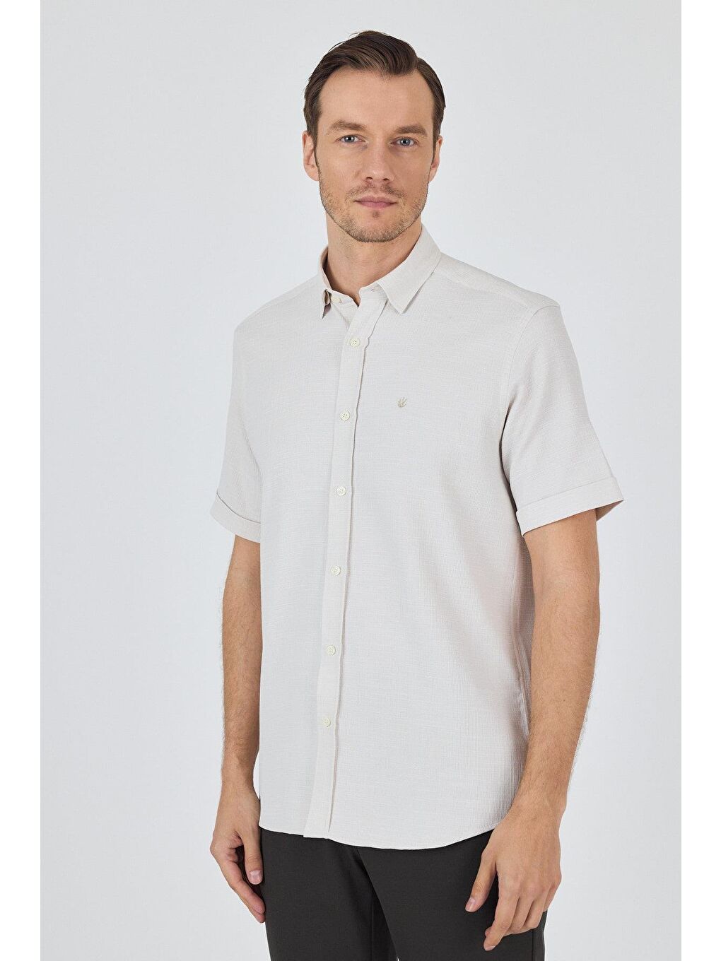 Ekru Krem Biritli Yaka Düz Casual Pamuklu Comfort Fit Gömlek 1004250221-2