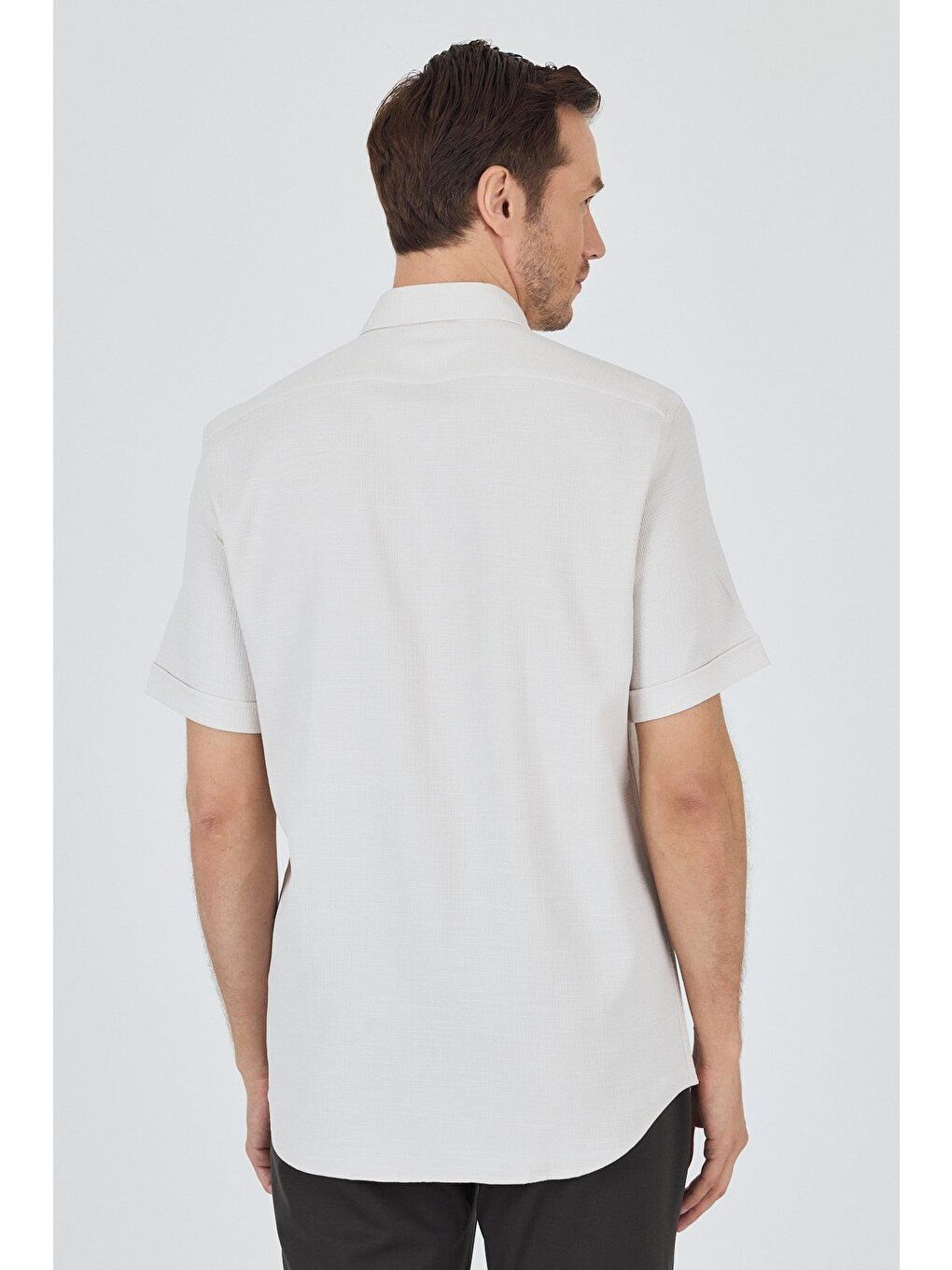 Ekru Krem Biritli Yaka Düz Casual Pamuklu Comfort Fit Gömlek 1004250221-4