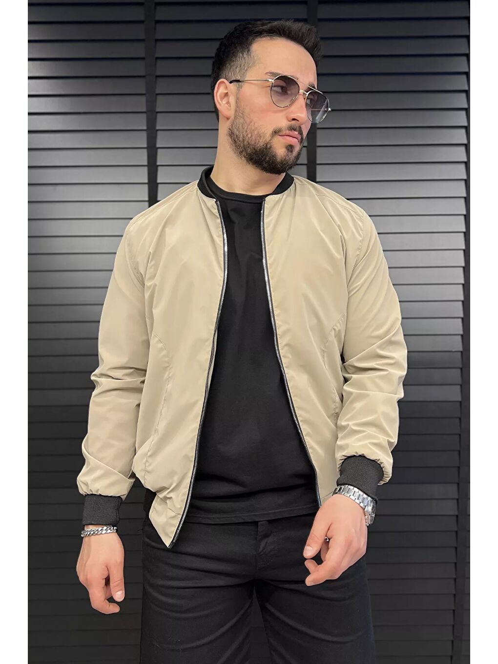 Bej Erkek Çift Cepli Astarlı Mevsimlik Mont