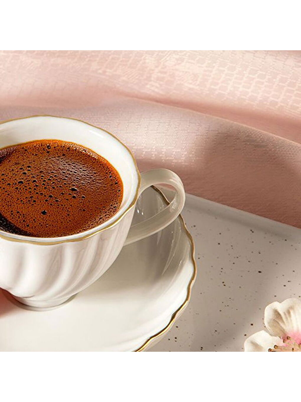 Nehir Yasemin 12 Parça Kahve Fincan Takımı - Beyaz / Altın - 1