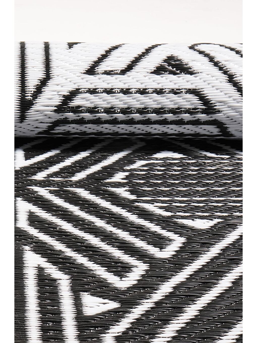 Siyah Savana 8814 Plaj Kamp Piknik Bahçe Halısı Balkon Teras Hasır Mat Savan Halı-150x210-4