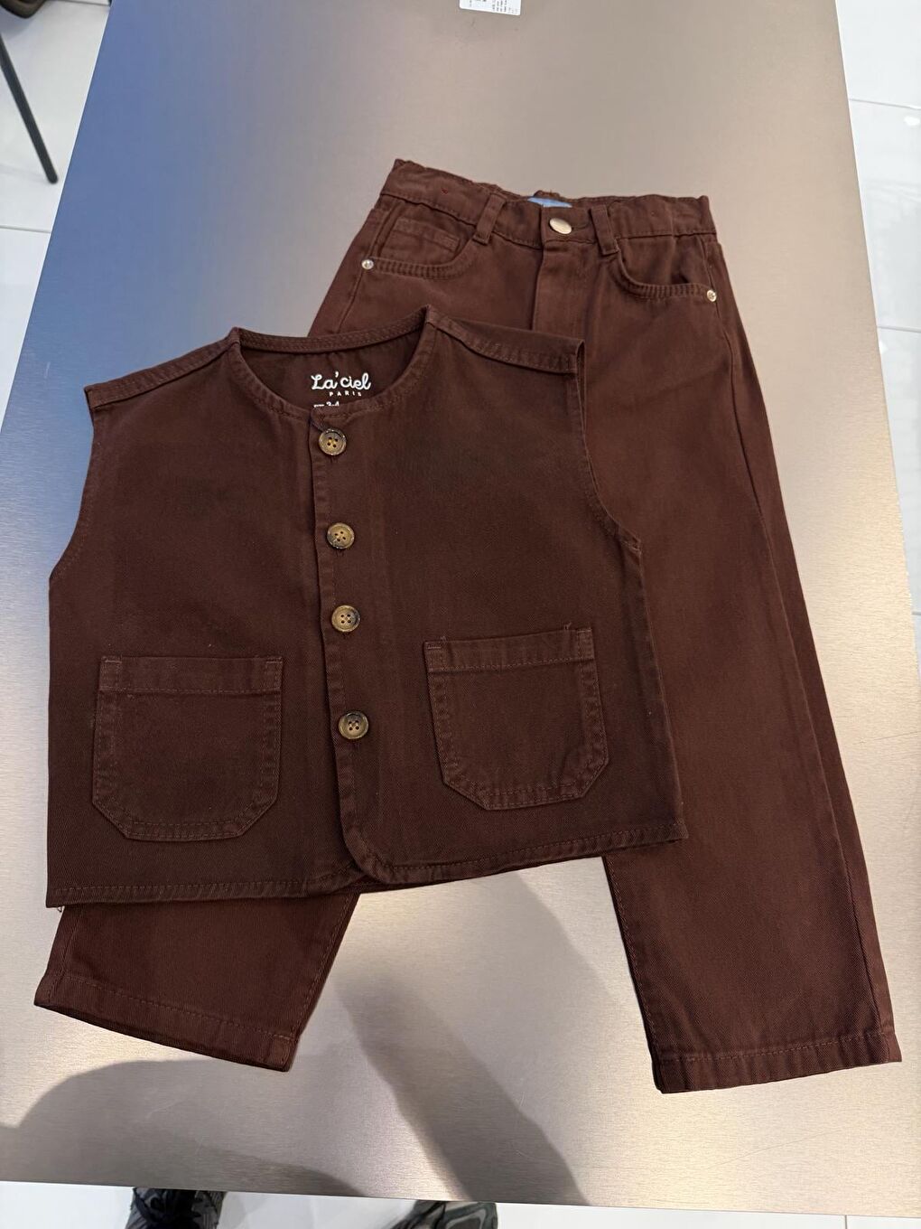 Erkek Çocuk Pamuklu Kahverengi Yelek Pantolon Takım - Düğmeli Cepli Set-4