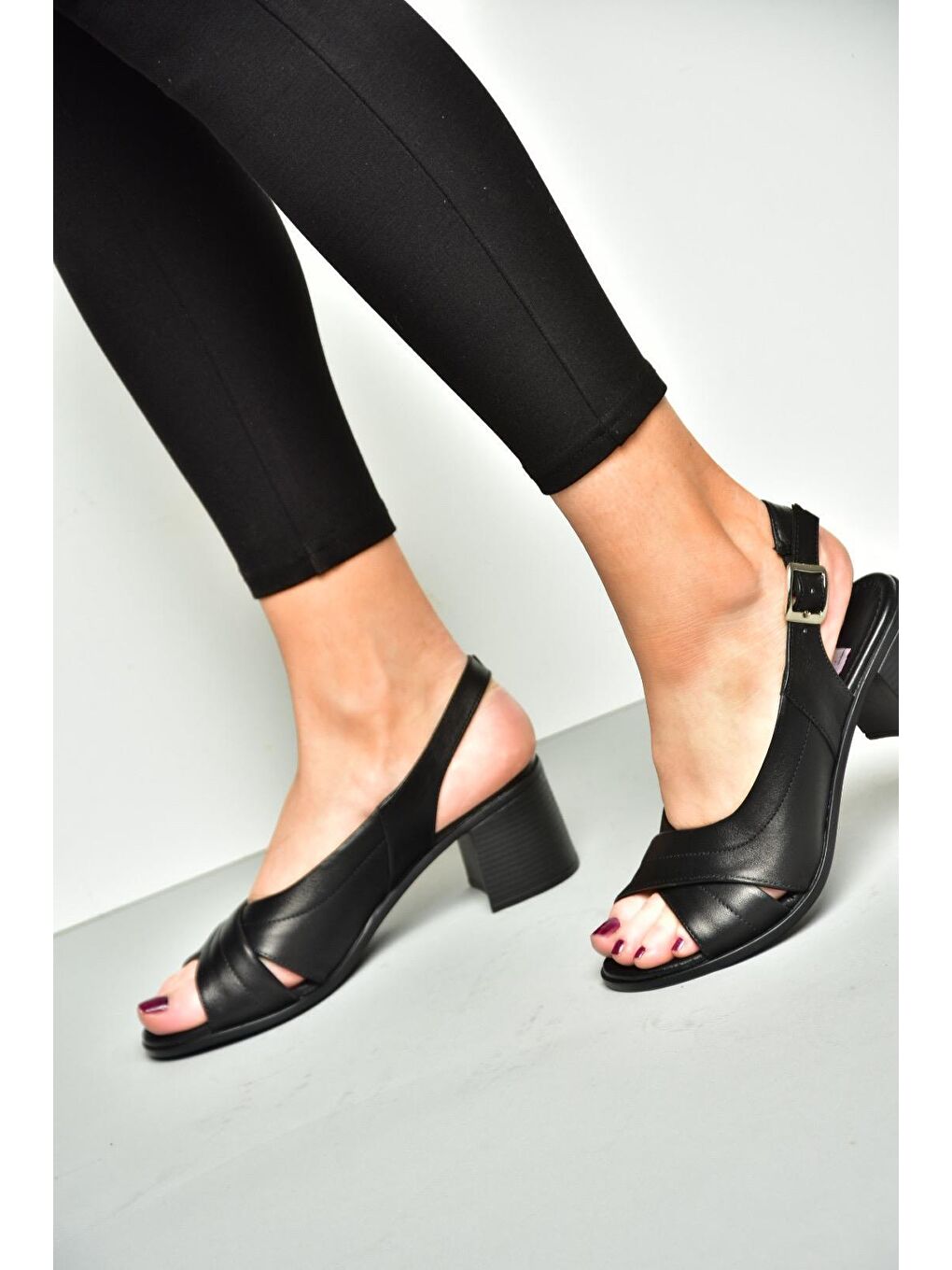 P5554522 Siyah Kadın Topuklu Sandalet-4