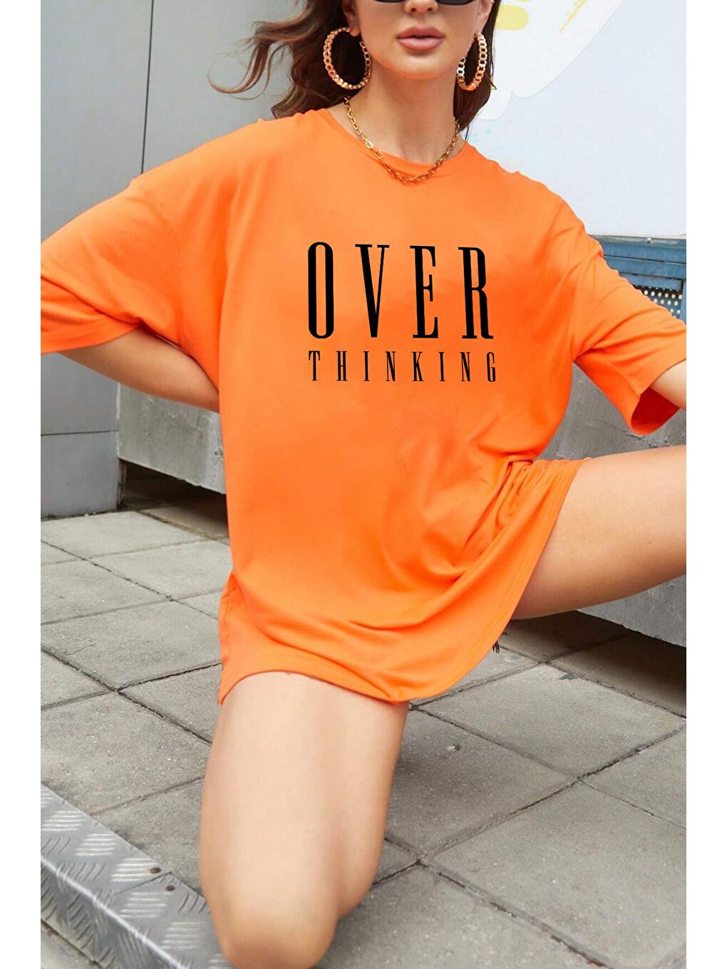 Turuncu Unisex Over Thinking Baskılı Tasarım Tshirt