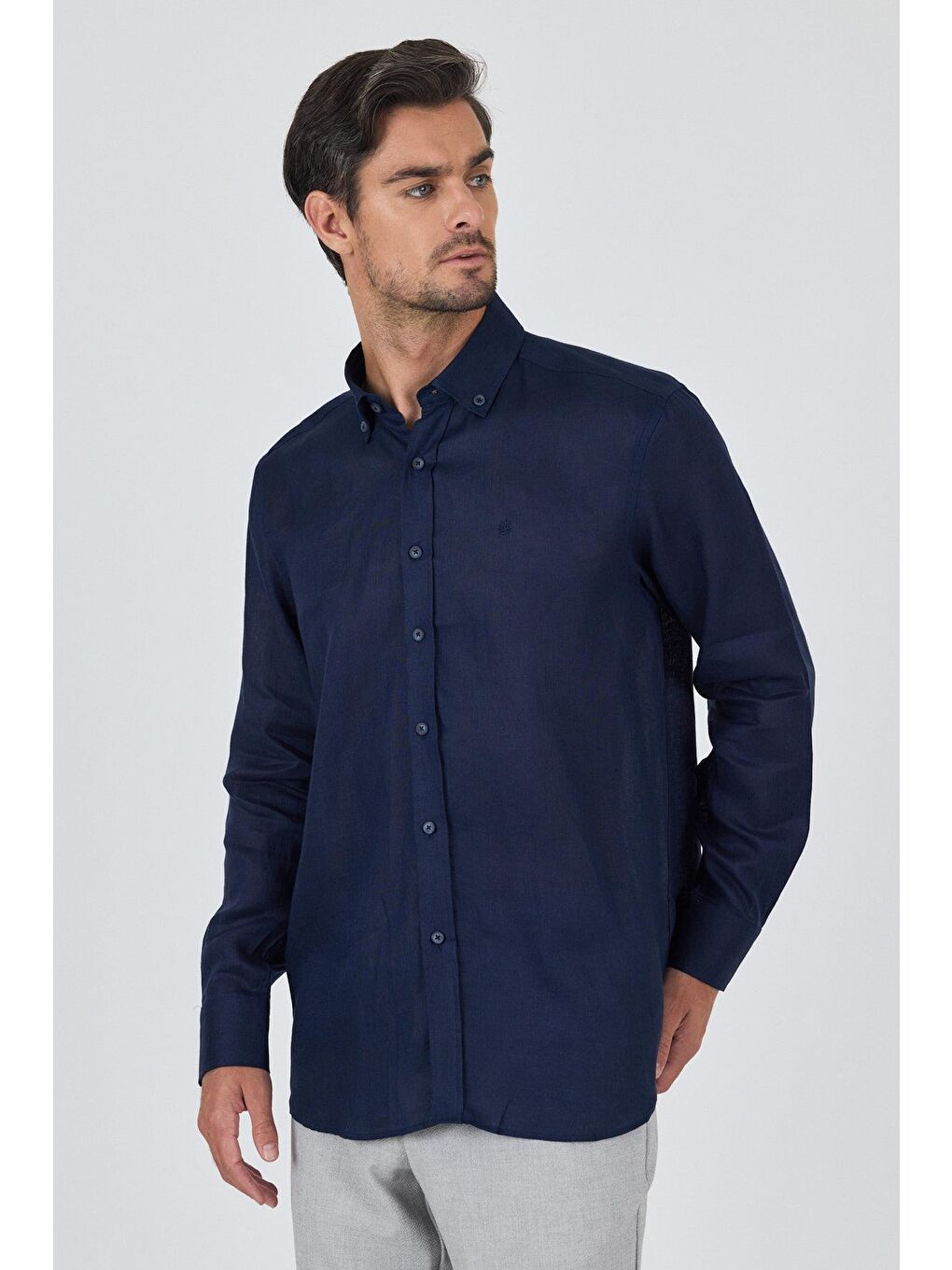 Lacivert Uzun Kol Düz Keten Düğmeli Yaka Cepsiz Casual Comfort Fit Gömlek 1004250114