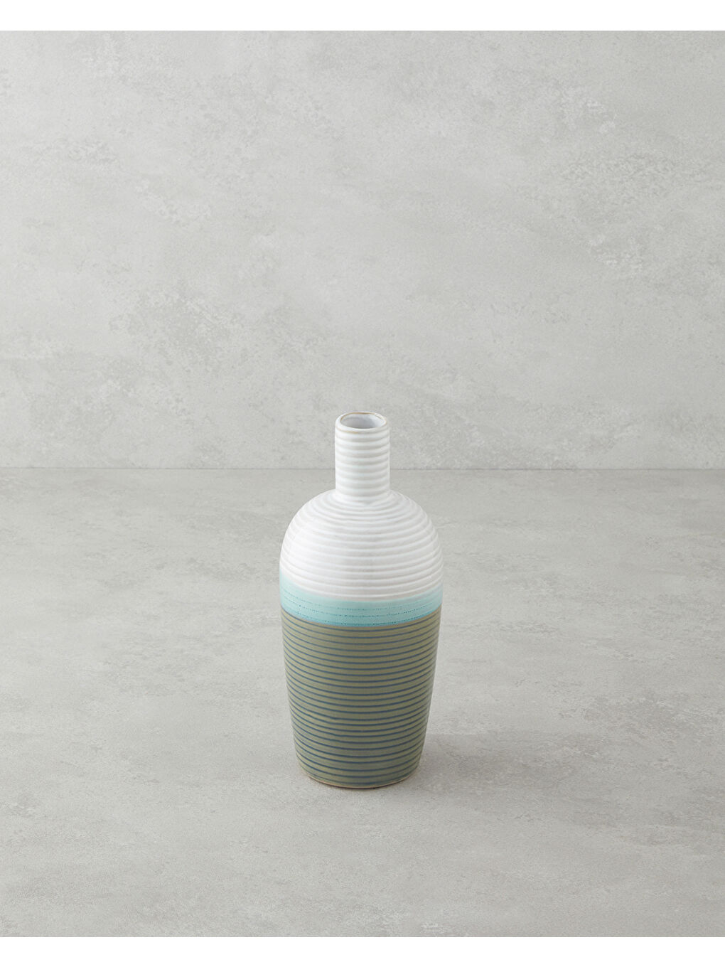 Larry Vazo 10x10x22 cm Yeşil-1