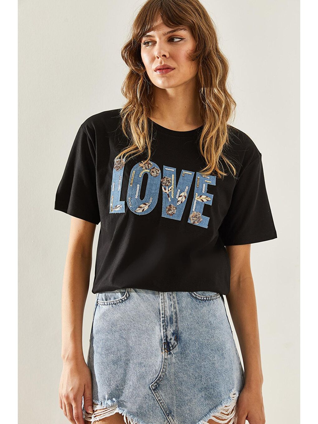 SHADE Siyah Kadın Love Yazılı İşleme Detaylı Penye T-Shirt - 3