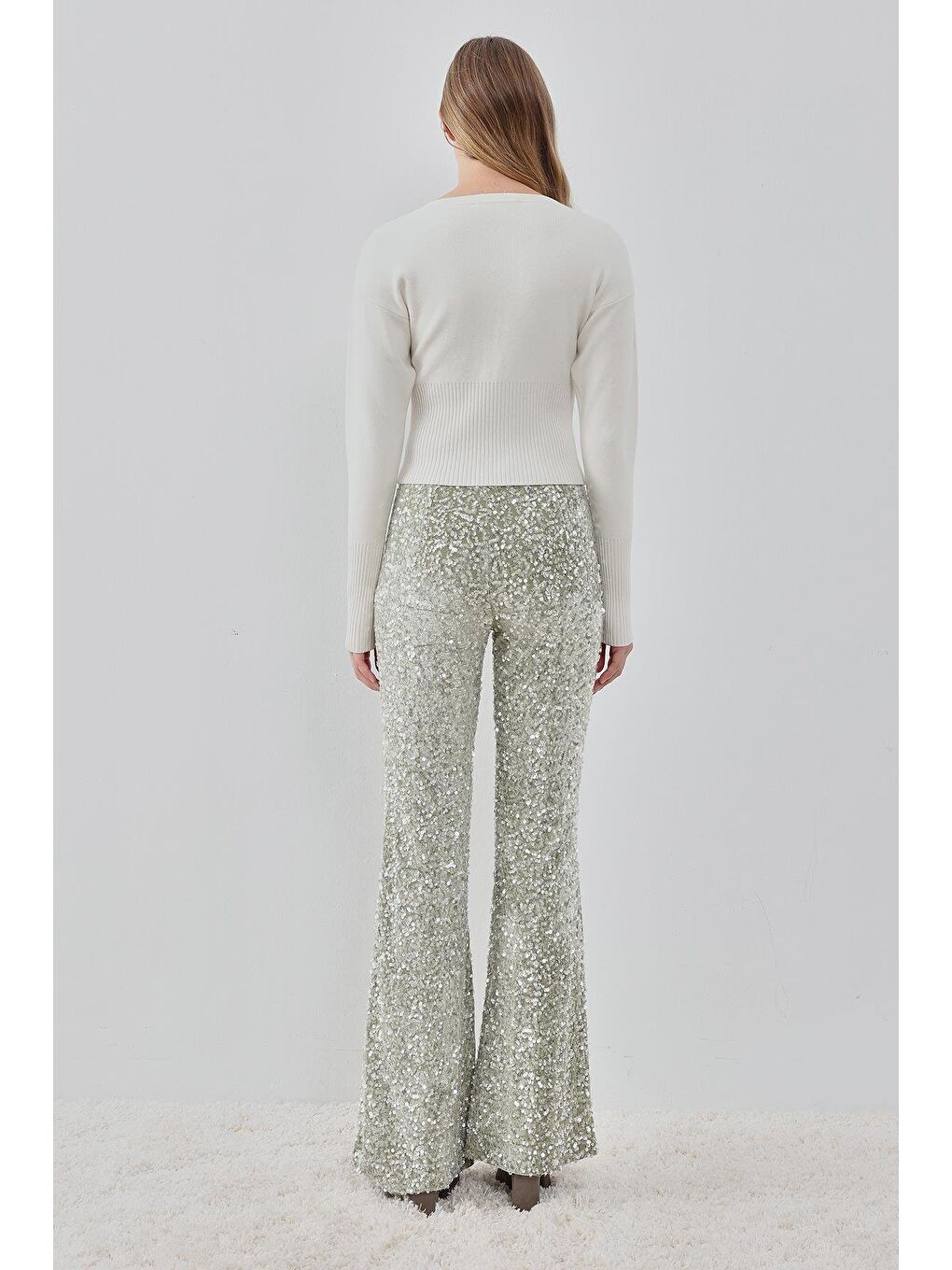 Ekru Sedef Düğmeli Yumuşak Tuşeli Triko Hırka-6