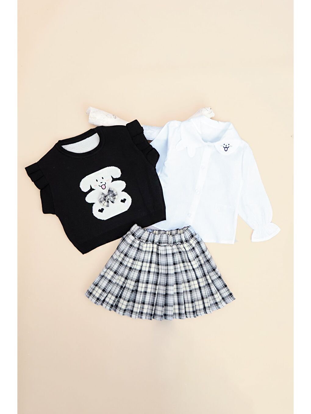 Siyah Ekose Desenli Triko Süveterli Kız Çocuk 3 Lü Takım-1