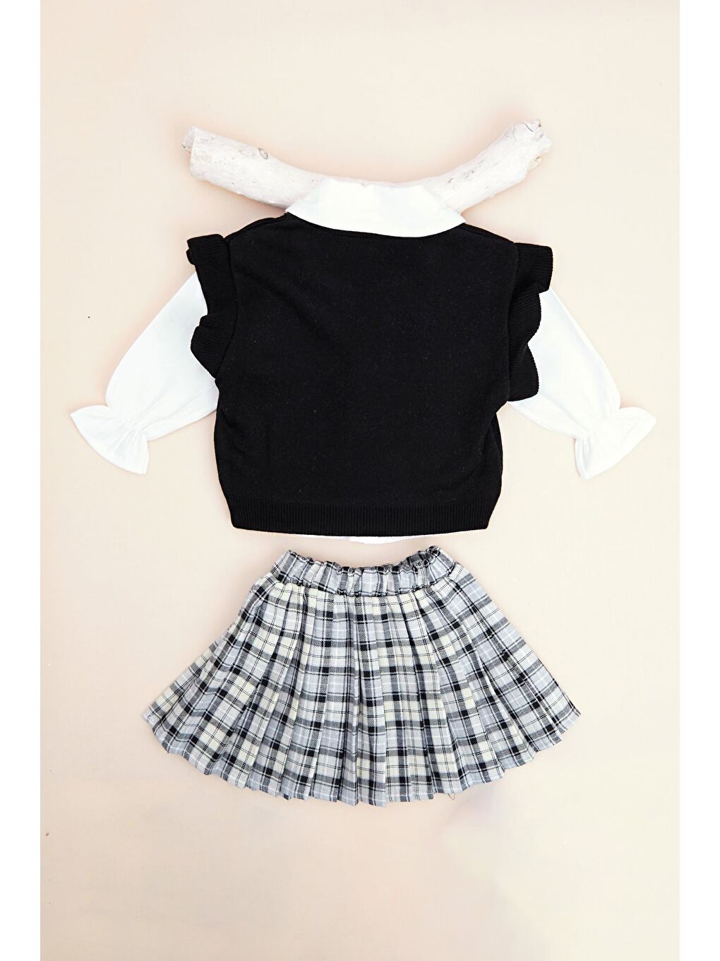 Siyah Ekose Desenli Triko Süveterli Kız Çocuk 3 Lü Takım-2