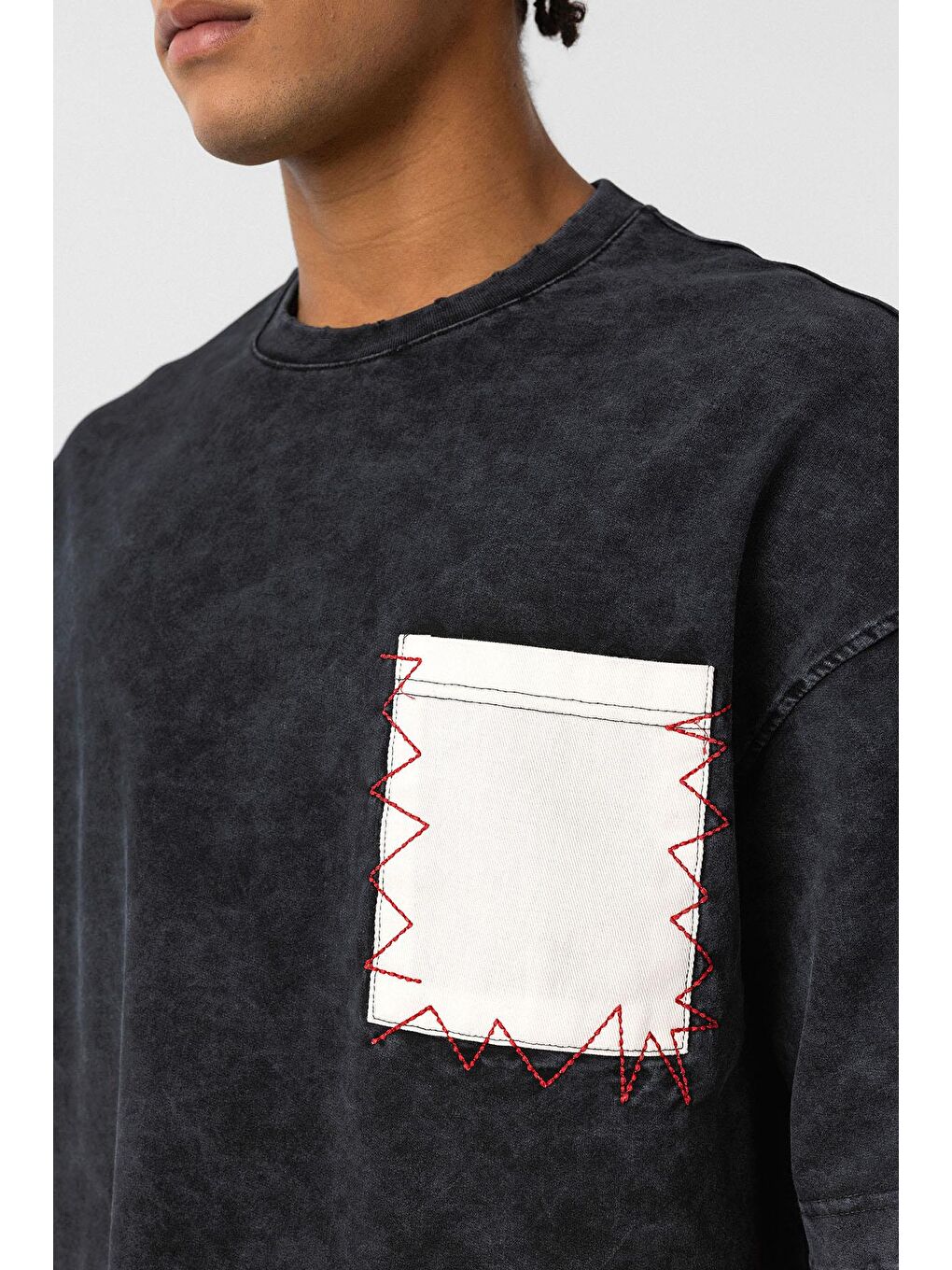 Yıkamalı Cep Detaylı Oversize Tişört Siyah-5