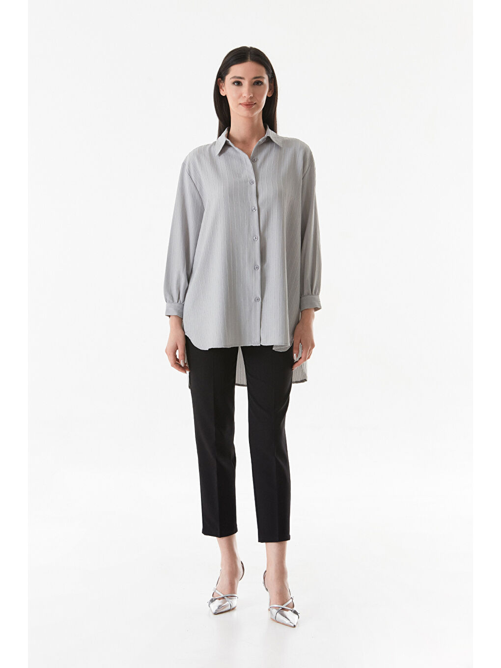 Gri Çizgili Arkası Uzun Salaş Gömlek-3
