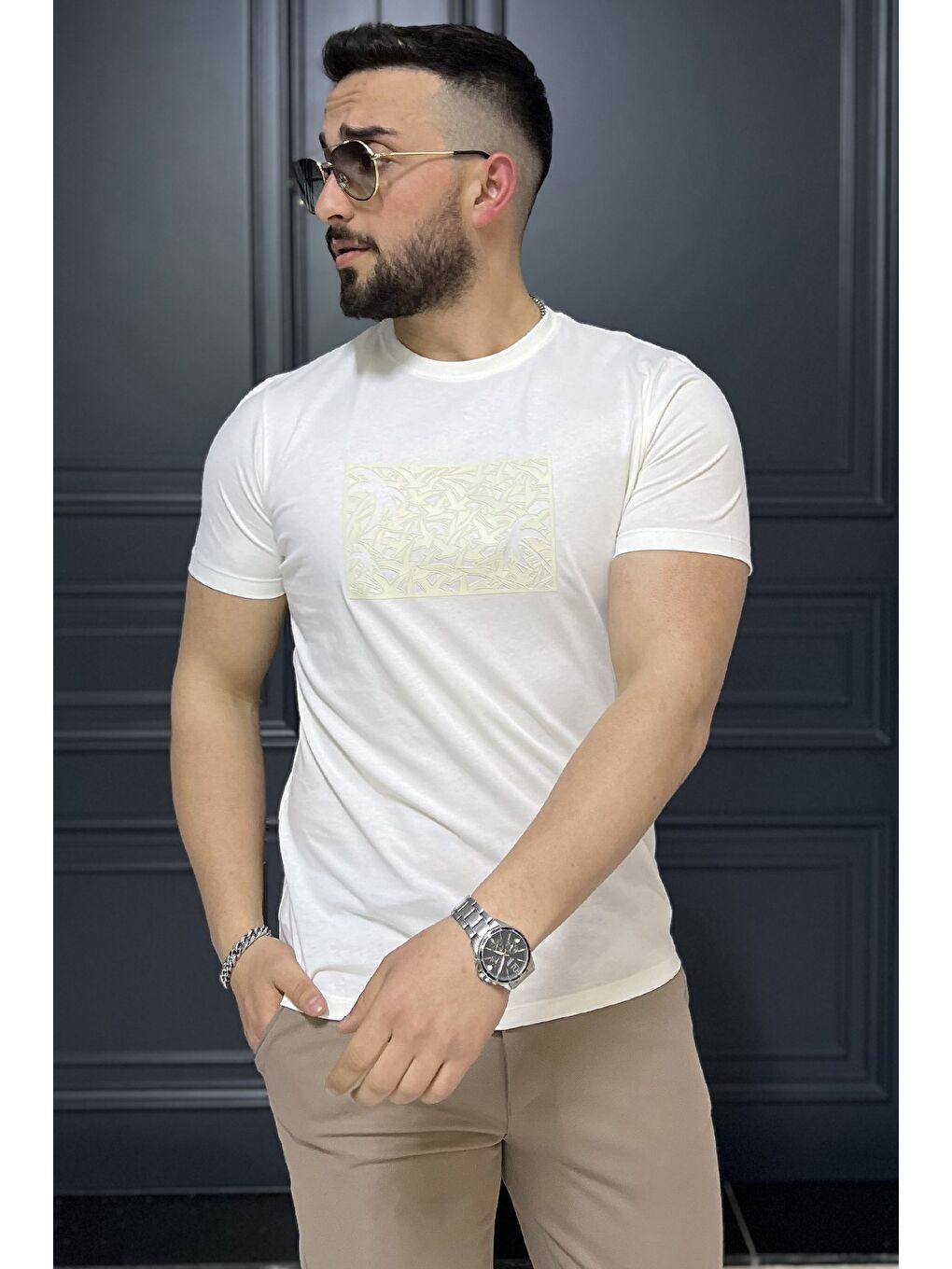 Ekru Erkek Bisiklet Yaka Baskılı Tişört-1