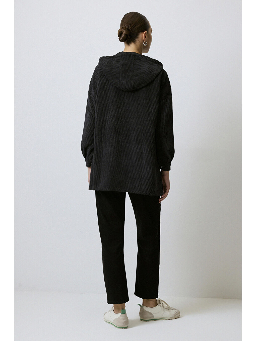 Antrasit Kapüşonlu Kadife Sweatshırt-3