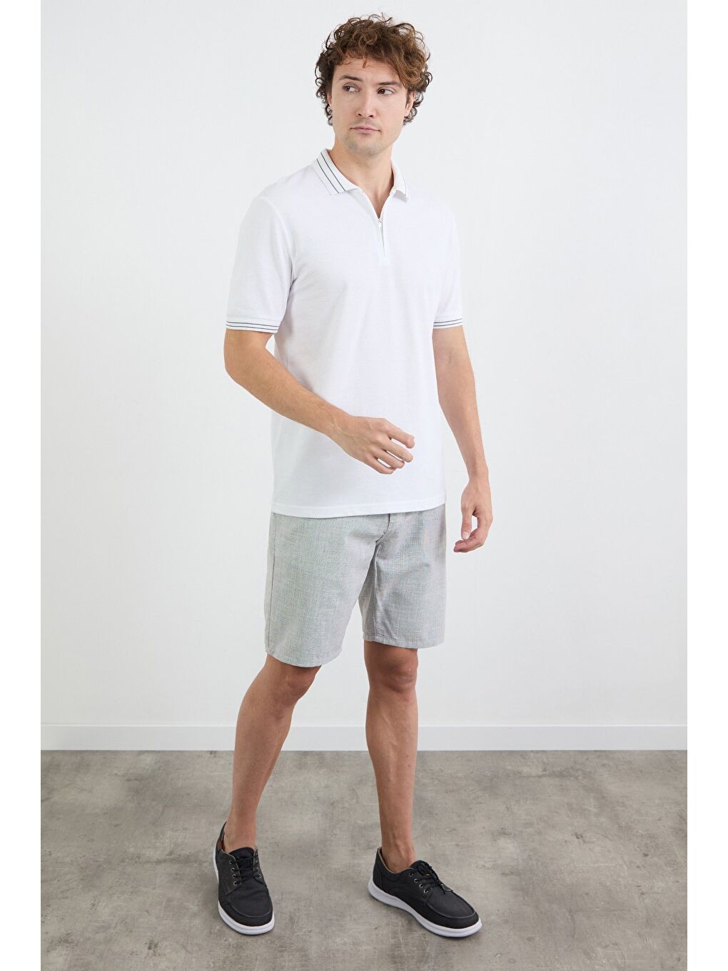 Turkuaz Kırçıllı Beli Bağlamalı Cepli Şort