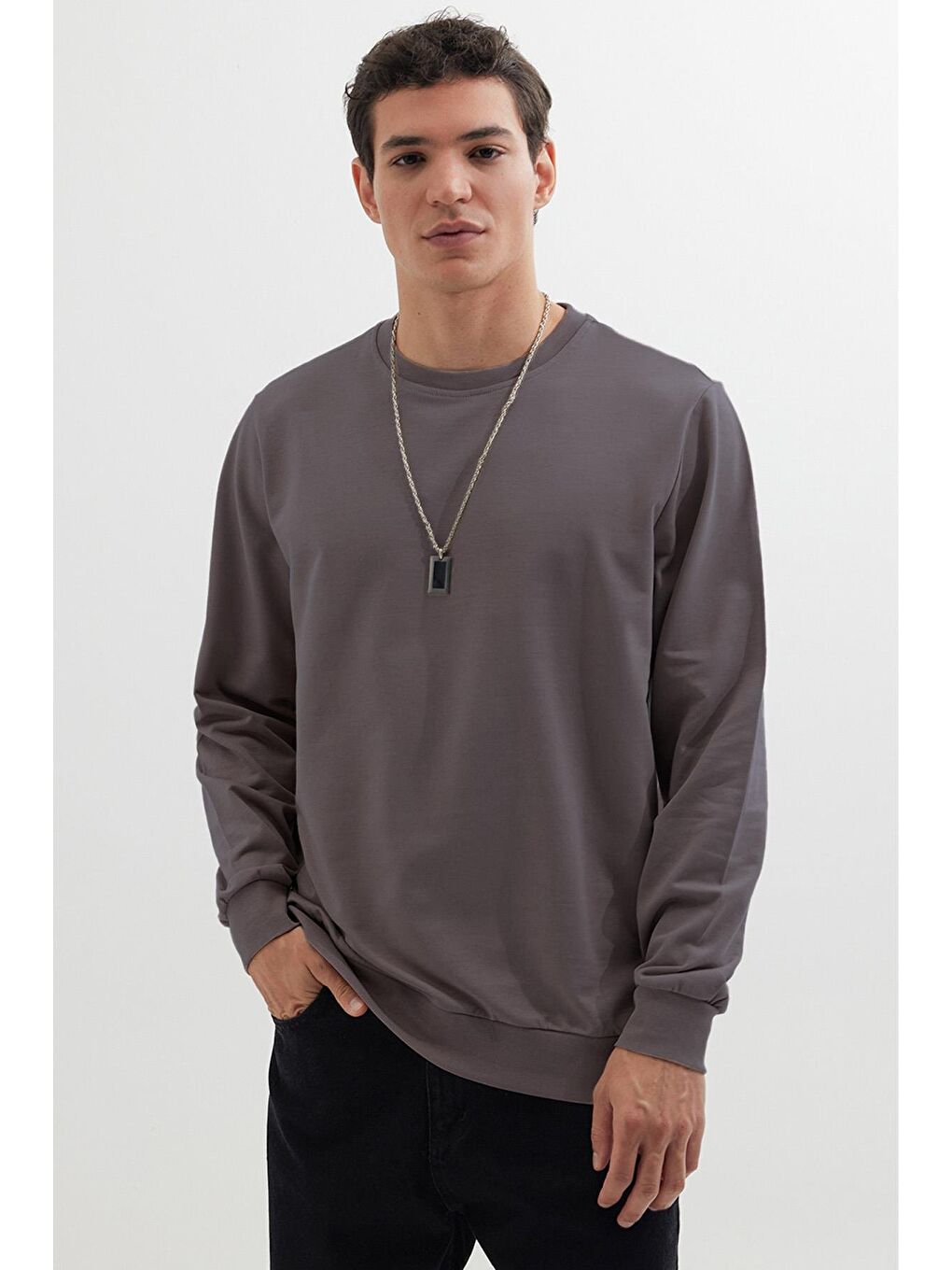 Erkek Relax Fit Rahat Kesim %100 Pamuk 2 İplik Bisiklet Yaka Koyu Gri Sweatshirt